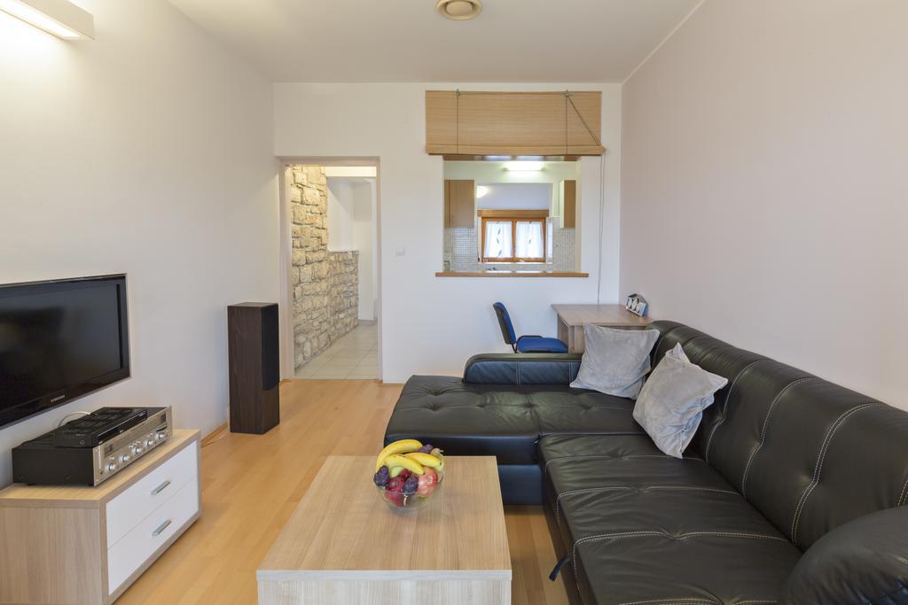 Apartments Siga Медулин Екстериор снимка